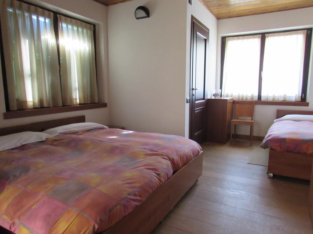 Casa Alpina Don Guanella Bed & Breakfast Macugnaga Exterior photo