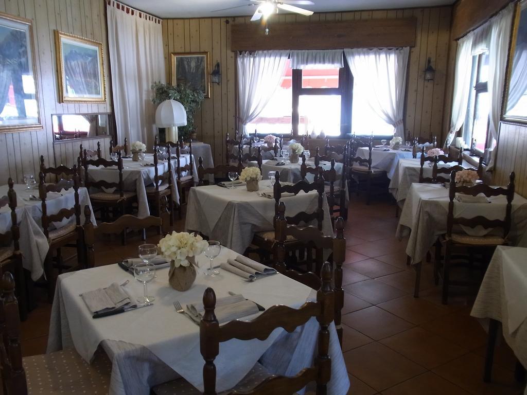 Casa Alpina Don Guanella Bed & Breakfast Macugnaga Exterior photo